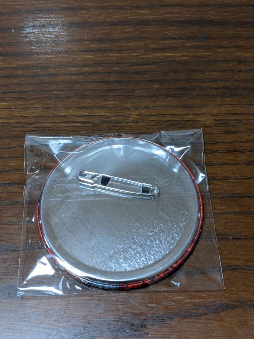 希少　名探偵コナン　灰原哀　から紅の恋歌　缶バッジ