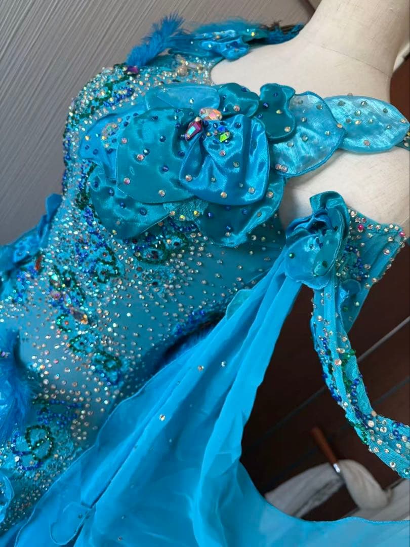 期間限定大幅セール❣️社交ダンスドレス　　タカダンス　ブルー　Ｍ