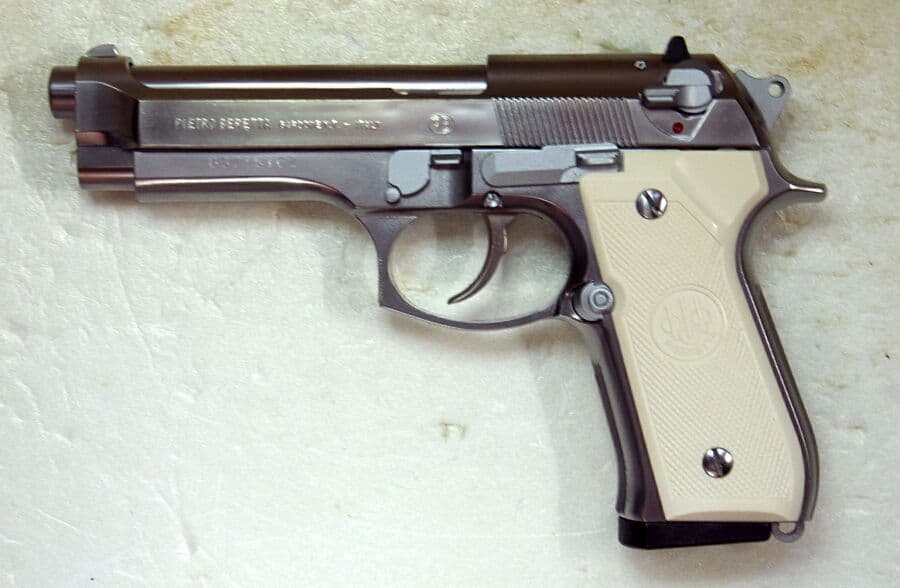 トイガン WESTERN ARMS BERETTA M92FS PREMIUMSILVER