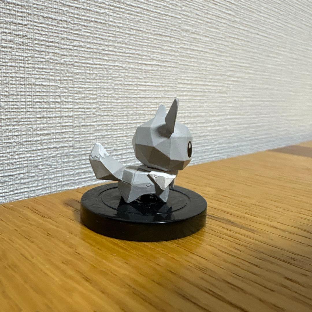 ポケモンスクランブル 色違いイーブイ フィギュア