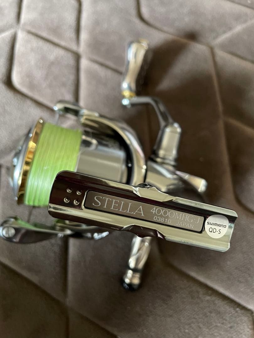 シマノ　ステラ4000MHG美品