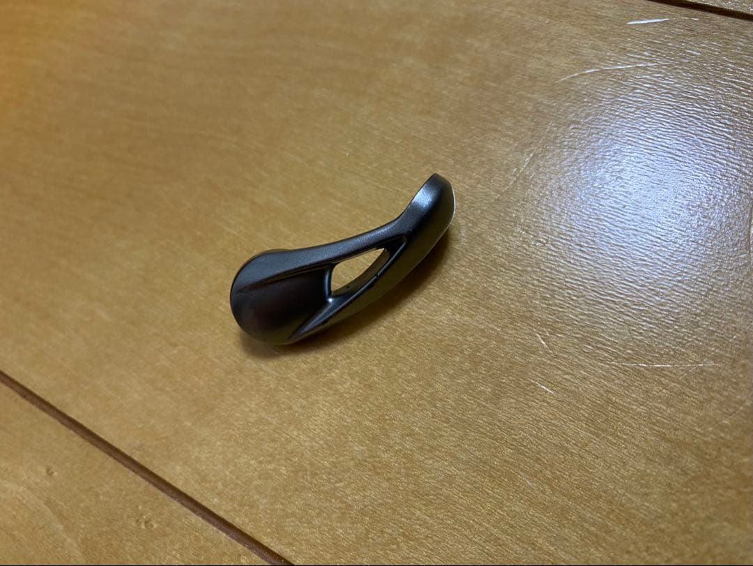 22イグジスト LT 2500S-XH ボディパーツ