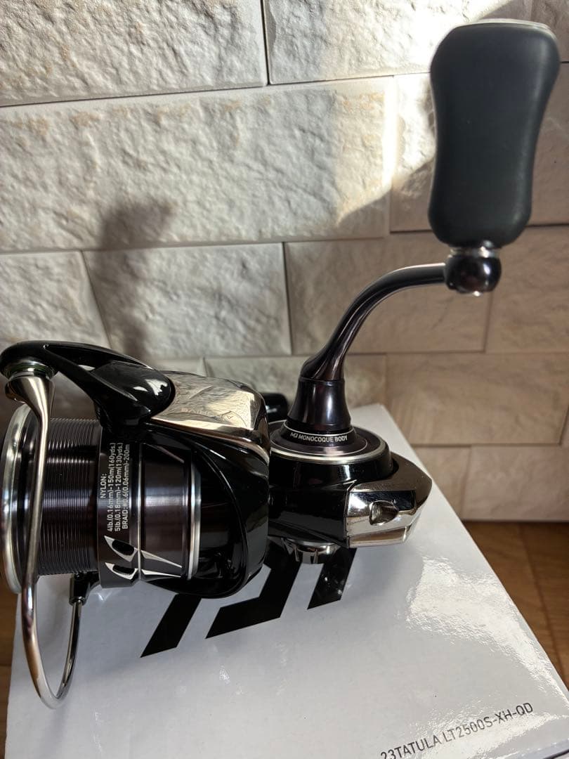 リール DAIWA 23 TATULA LT2500S-XH-QD