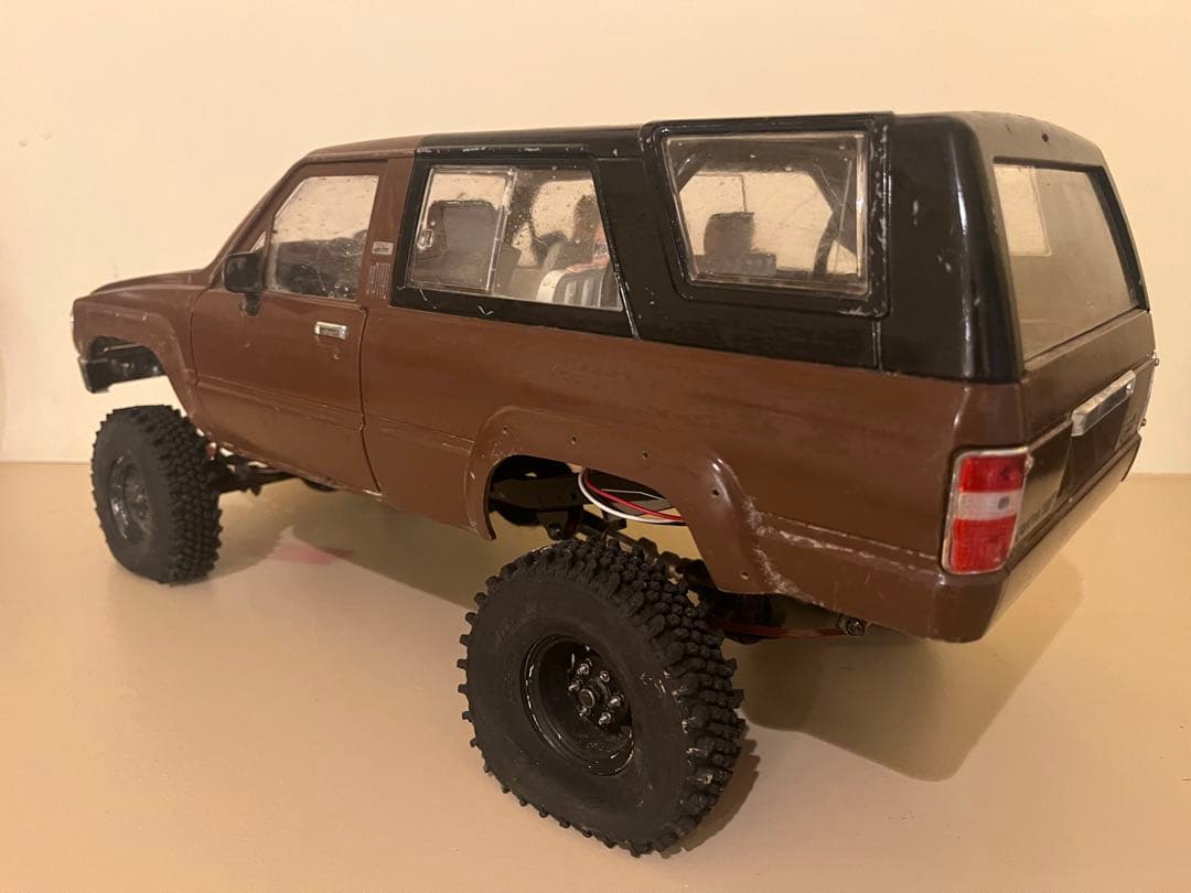 ブリハイ　クローラー