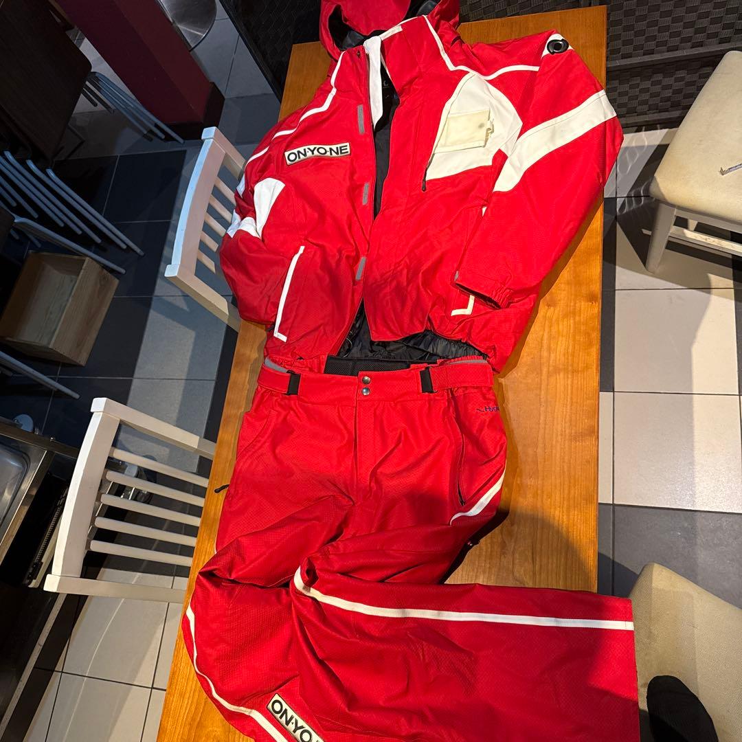 ONYONE スキーウェア XO スキースクール指定品