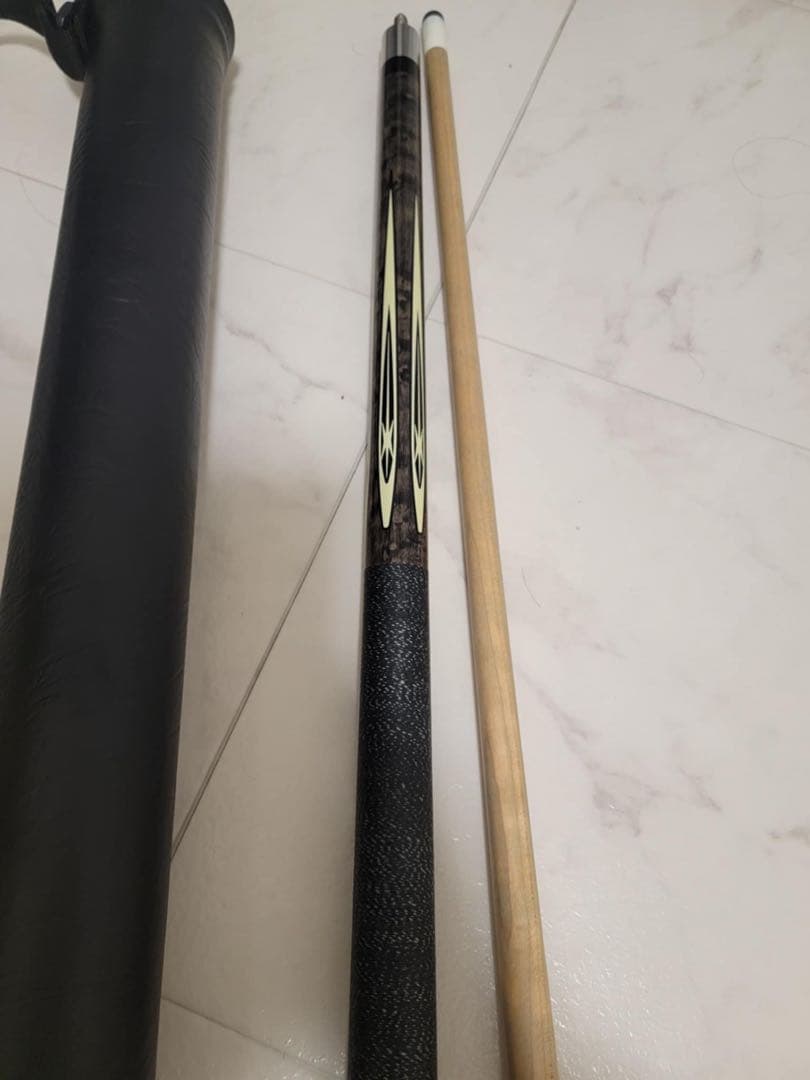 ビリヤードキュー ケース付き