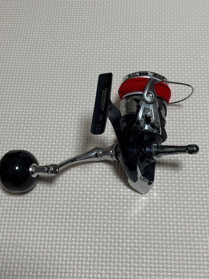 ツインパワー SW4000XG(替えスプール2個付き)