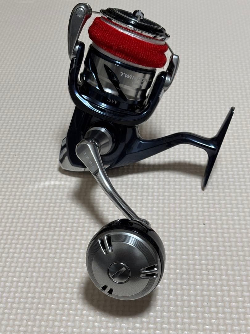 ツインパワー SW4000XG(替えスプール2個付き)