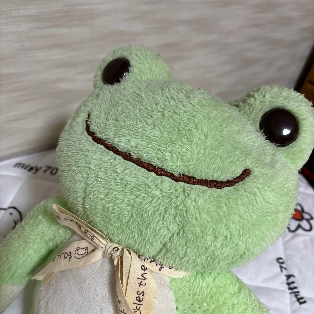 シュシュピクルスM グリーン　タグ付き