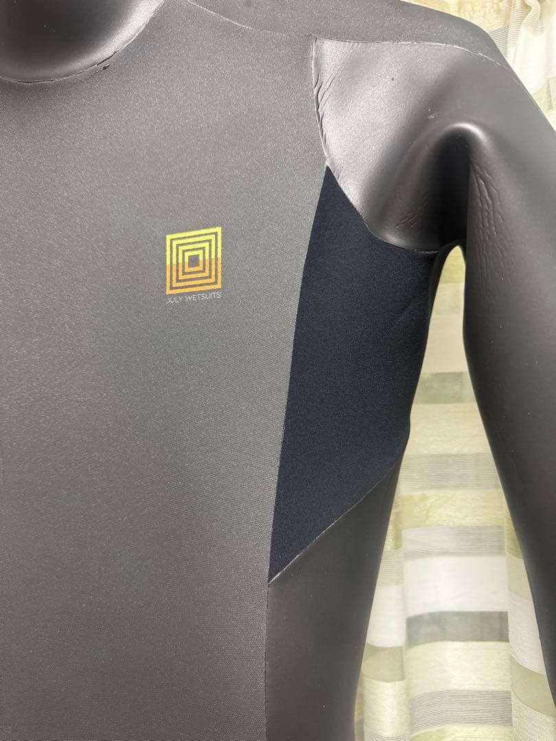 2025 最新　極美品　JULY WETSUITS フルスーツ ジャーフル