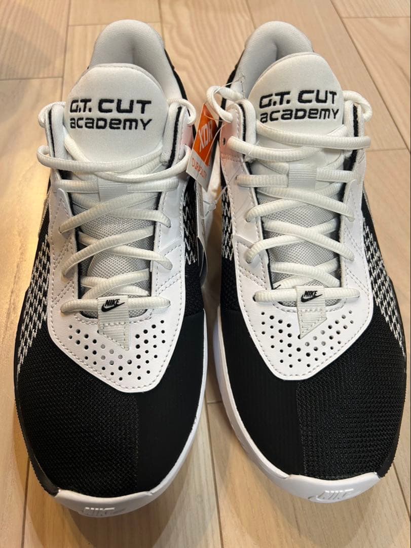 Nike G.T. CUT Academy バスケットシューズ