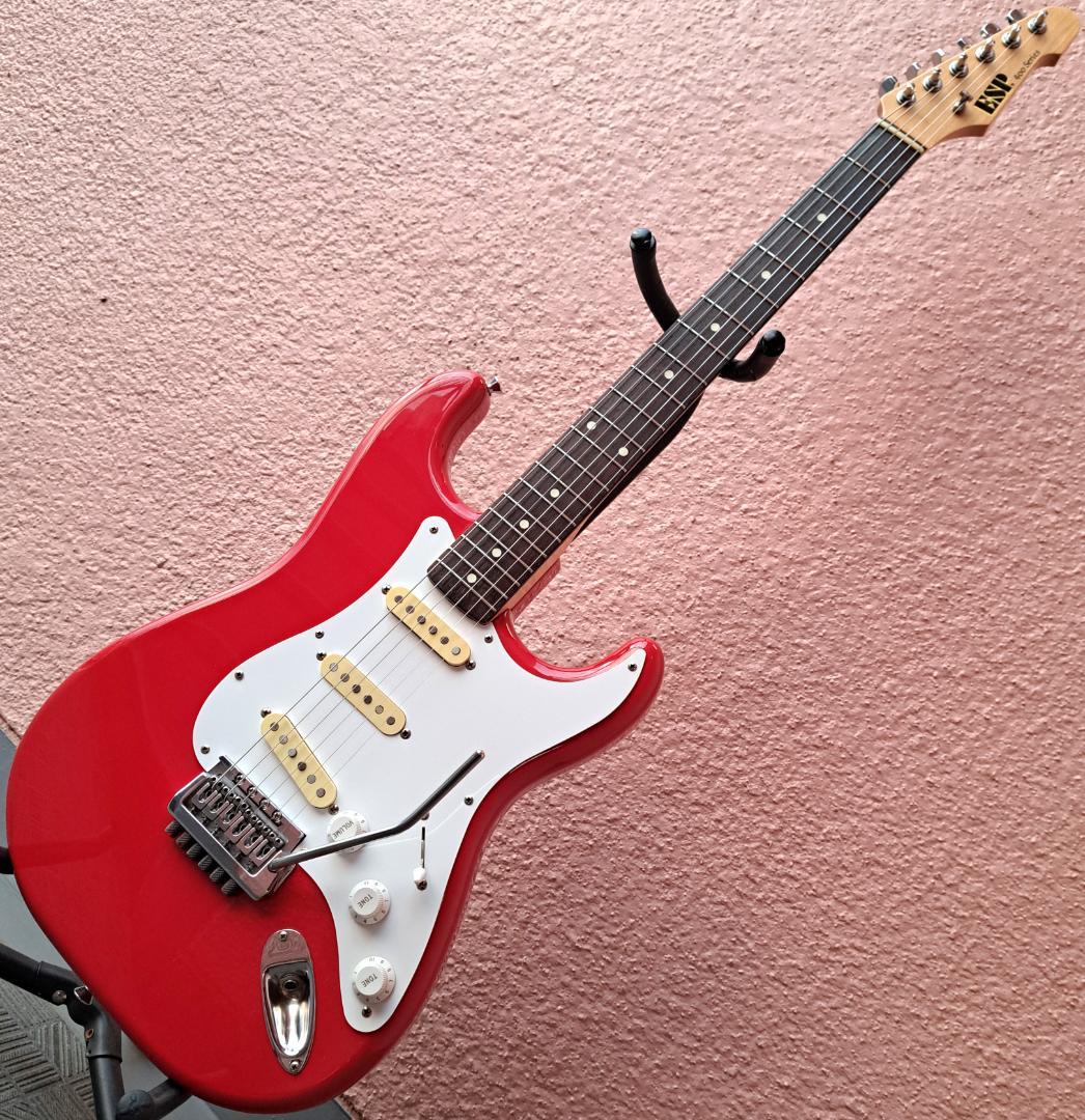 ■ESP 400 Series Stratocaster ストラトキャスター