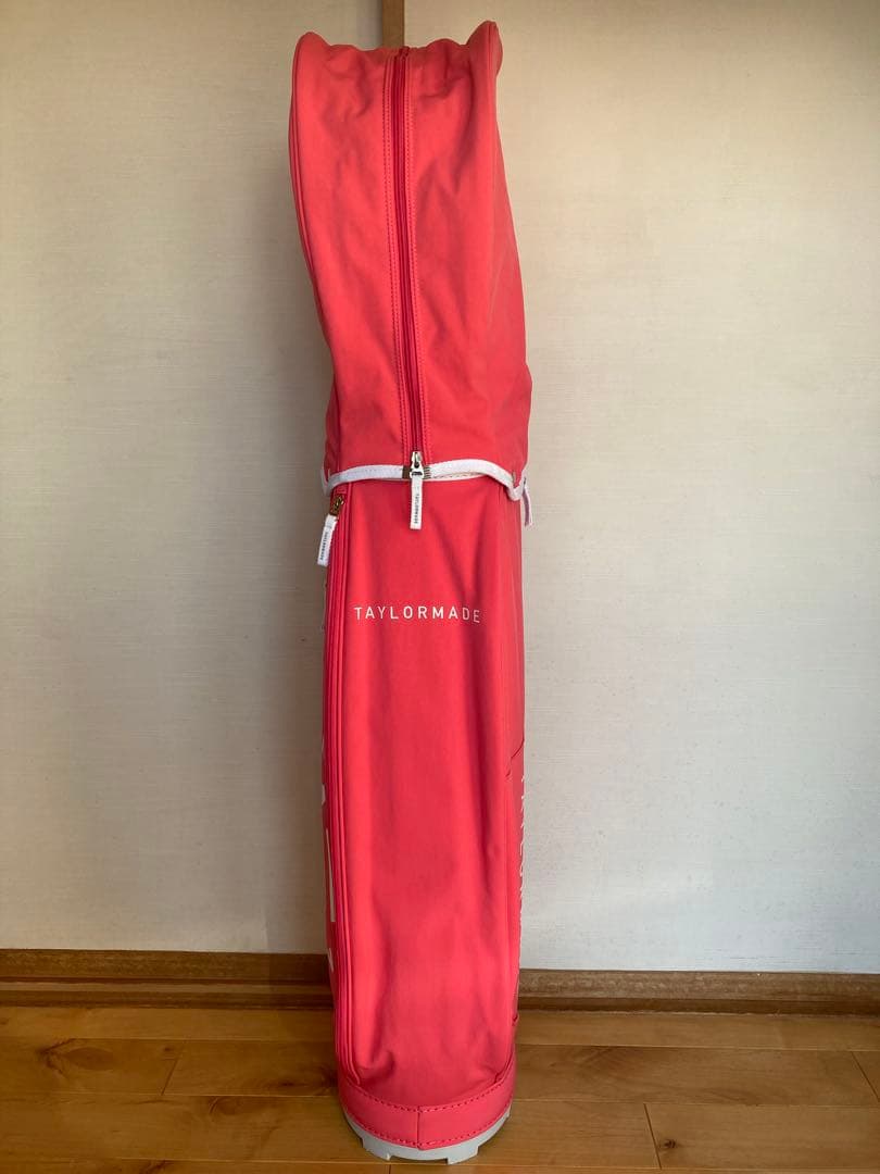 TaylorMade　キャディバッグ　ゴルフバック　8.5インチ　ピンク