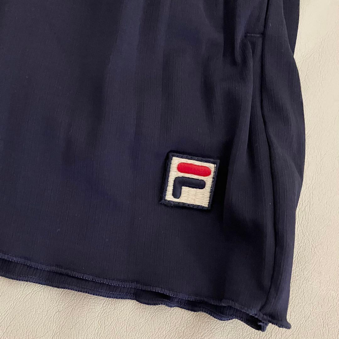 フィラ　スコート　テニス　ネイビー プリーツスカート　UV テニスウェア