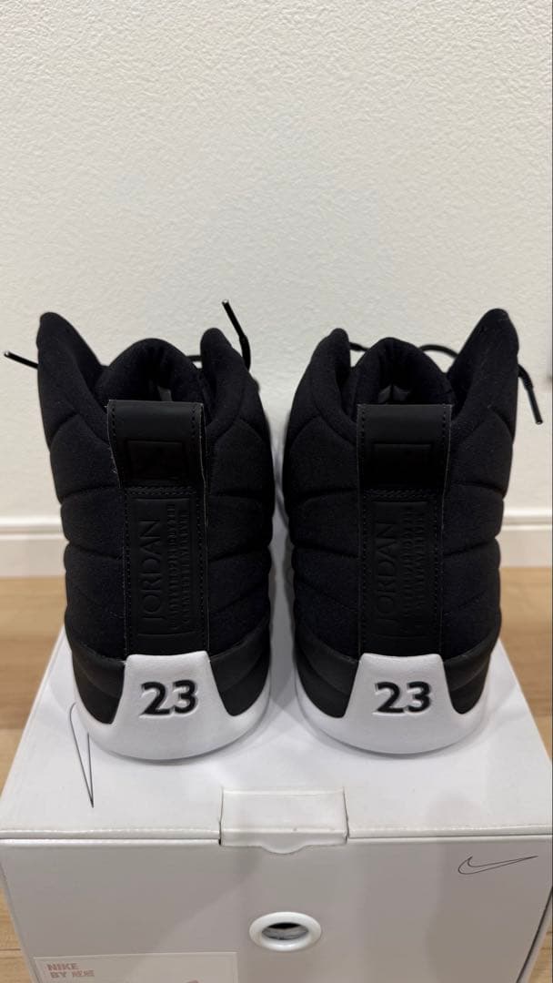 Nike Air Jordan 12 ブラック/ホワイト サイズ：32cm