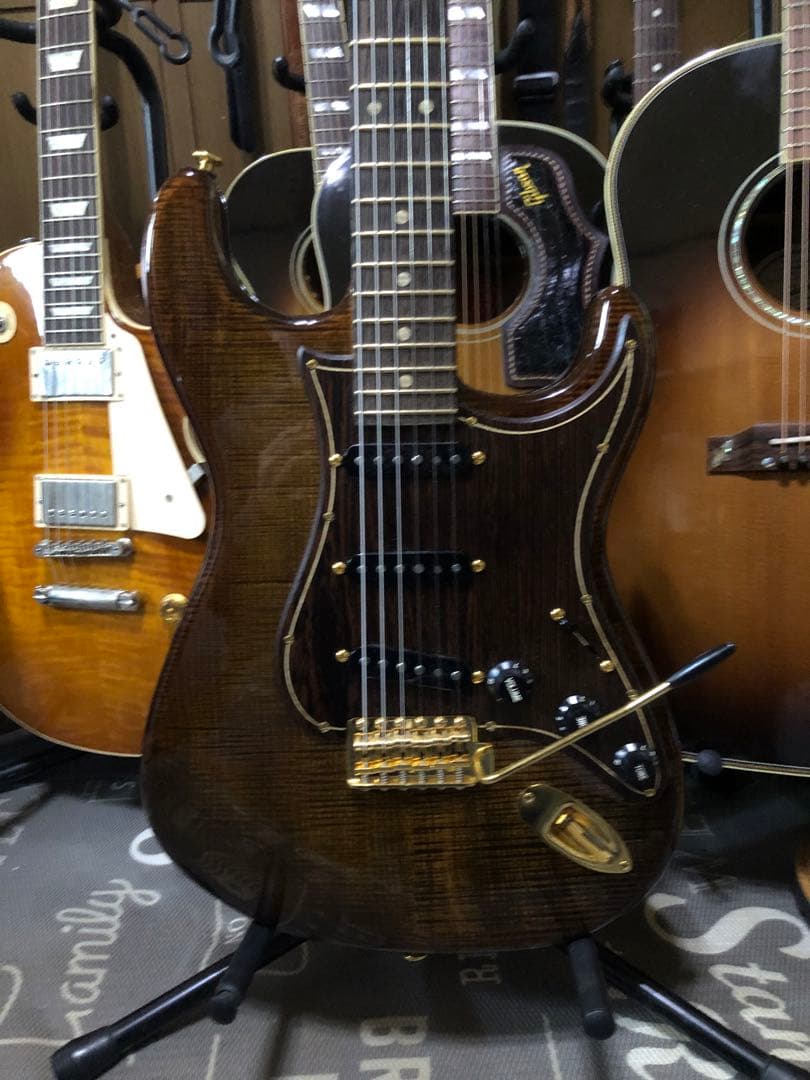 momose ストラトキャスター