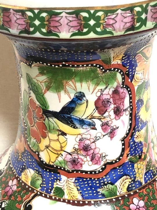 ■華やか■中国工芸品・花器・置物・壺・美術品