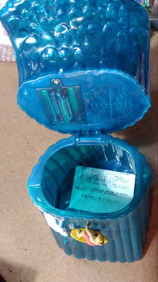 ビックウェーブ/サーファー/クッキージャー/レトロ/ビーチボーイズ