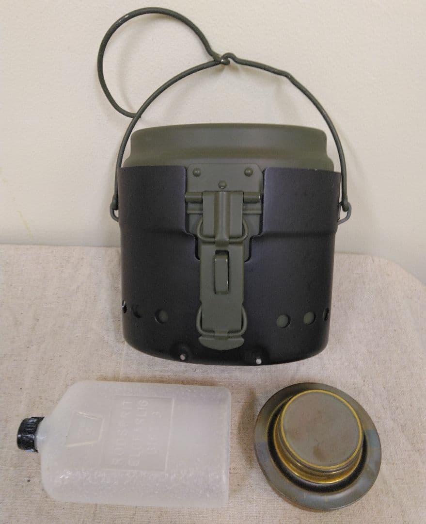 USED スウェーデン軍 アルミ製飯盒セット