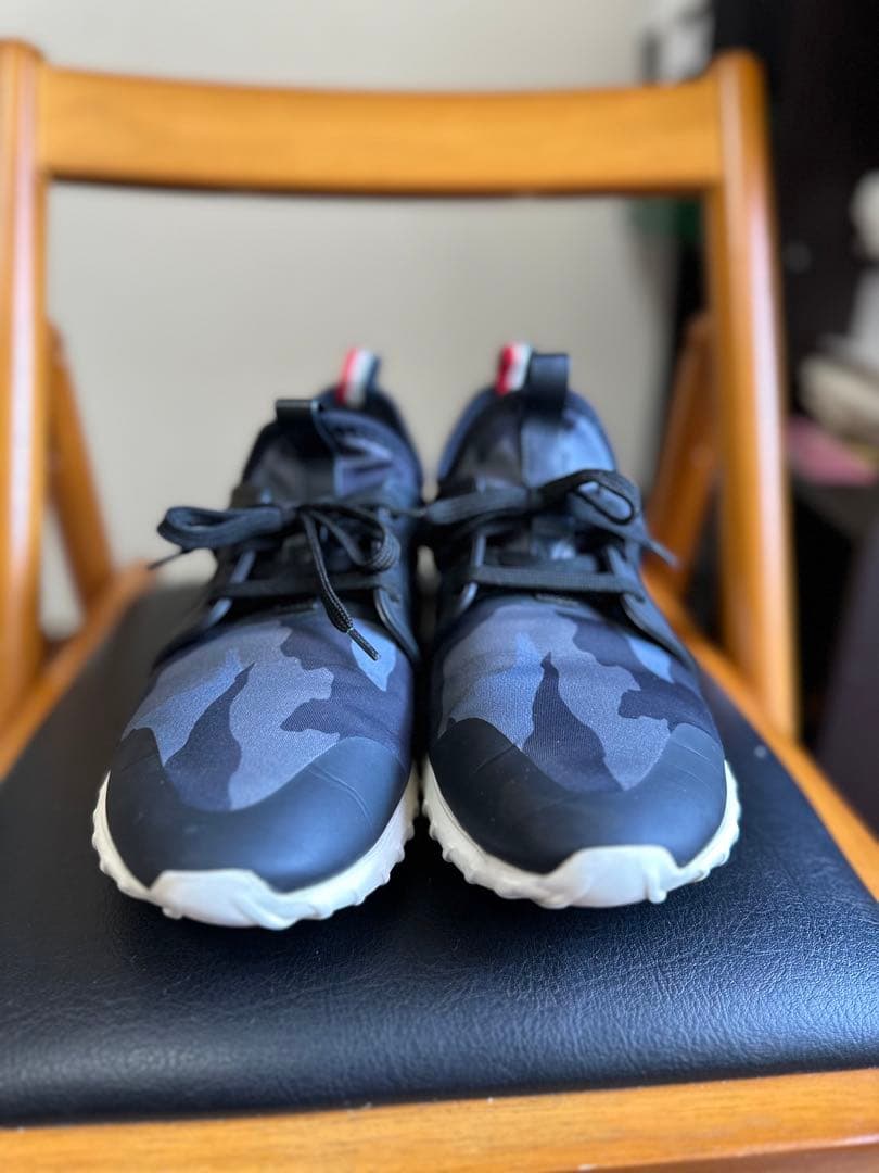 モンクレールスニーカー