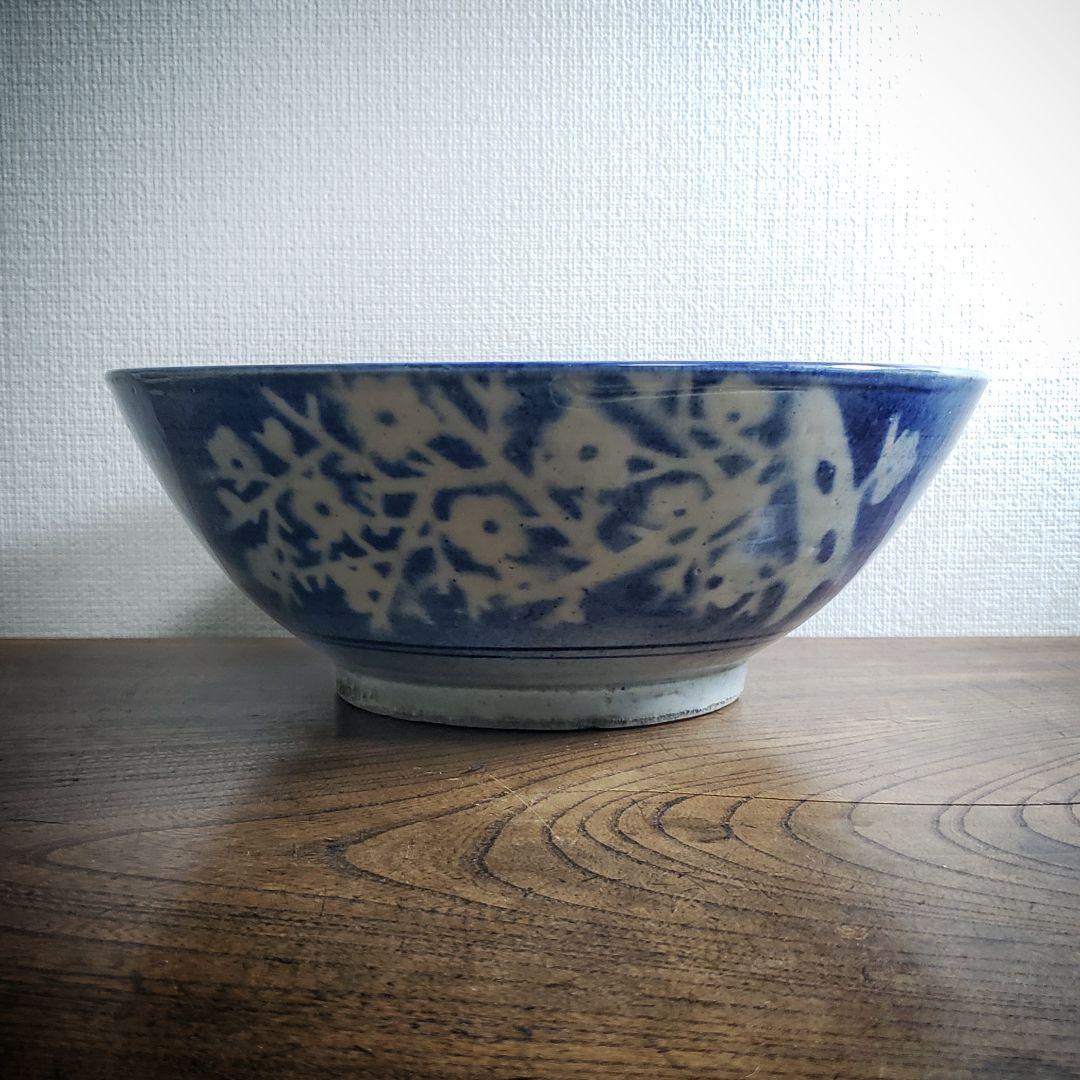 中国　鉢　青花染付梅図碗　清朝期　梅　染付　吹き付け　吹墨　丼