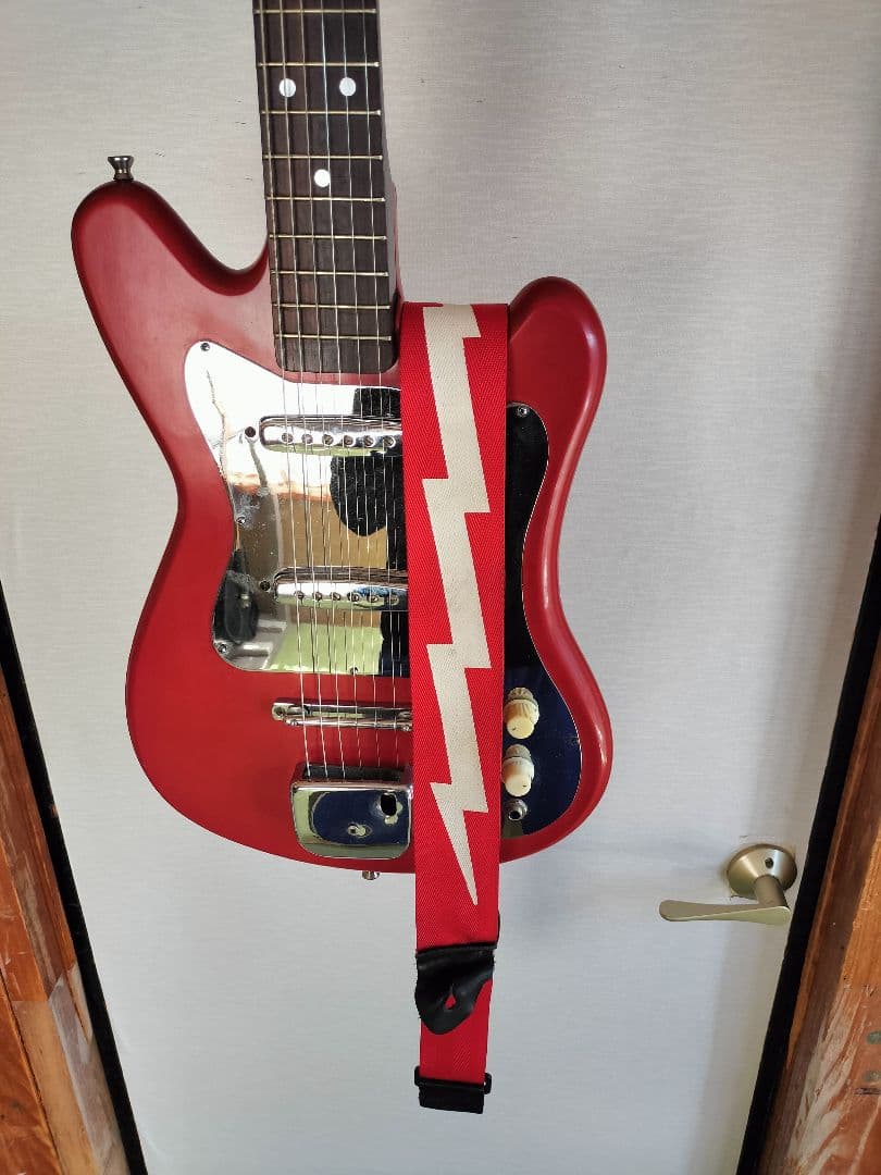 ビザールギター　スズキバイオリン　ジャパン　ヴィンテージ　ムスタング