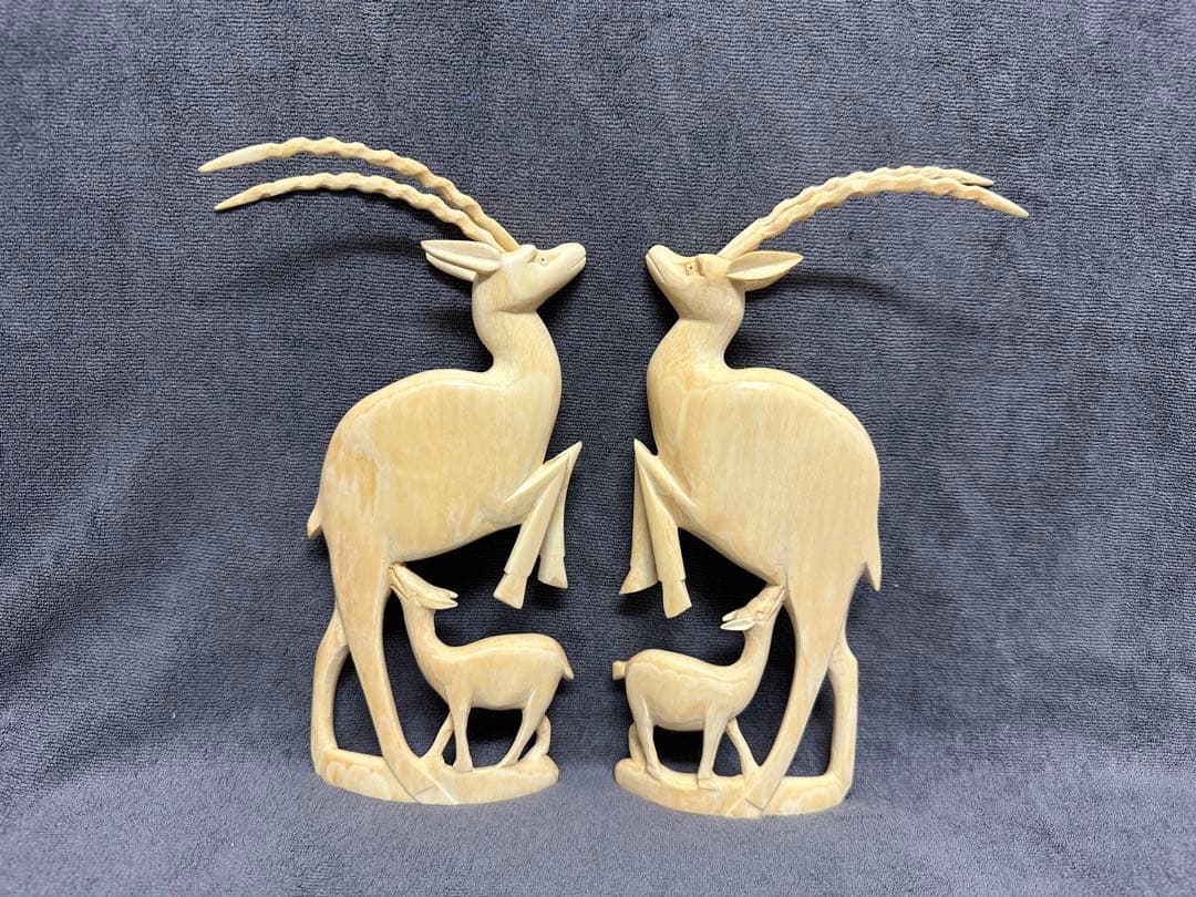 置物　 時代物　鹿2匹　天然素材　マンモス　彫刻　骨董　古美術品　アンティーク