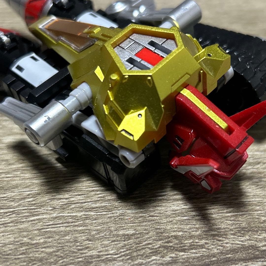 MODEROID フルパワーグリッドマン　塗装済み完成品