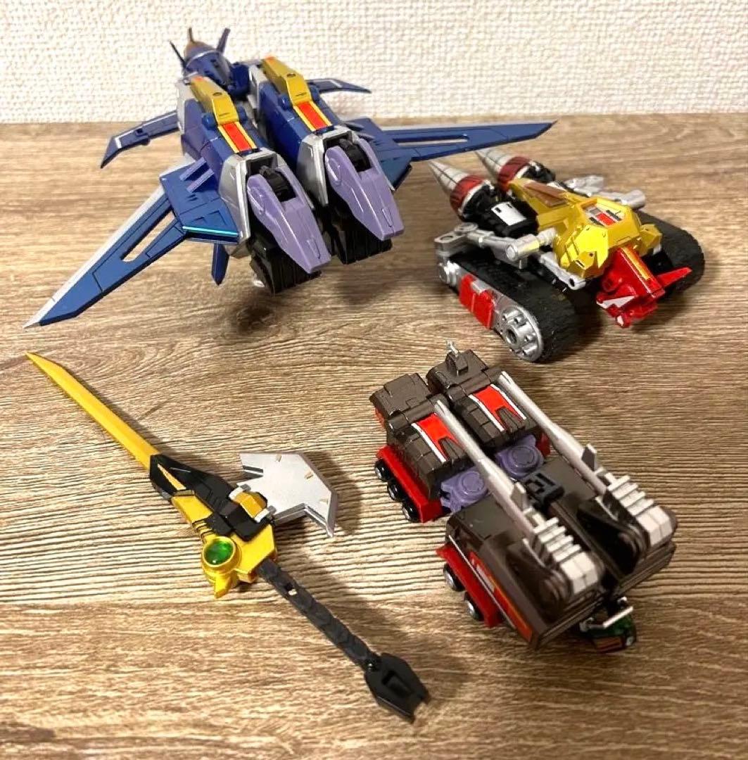 MODEROID フルパワーグリッドマン　塗装済み完成品