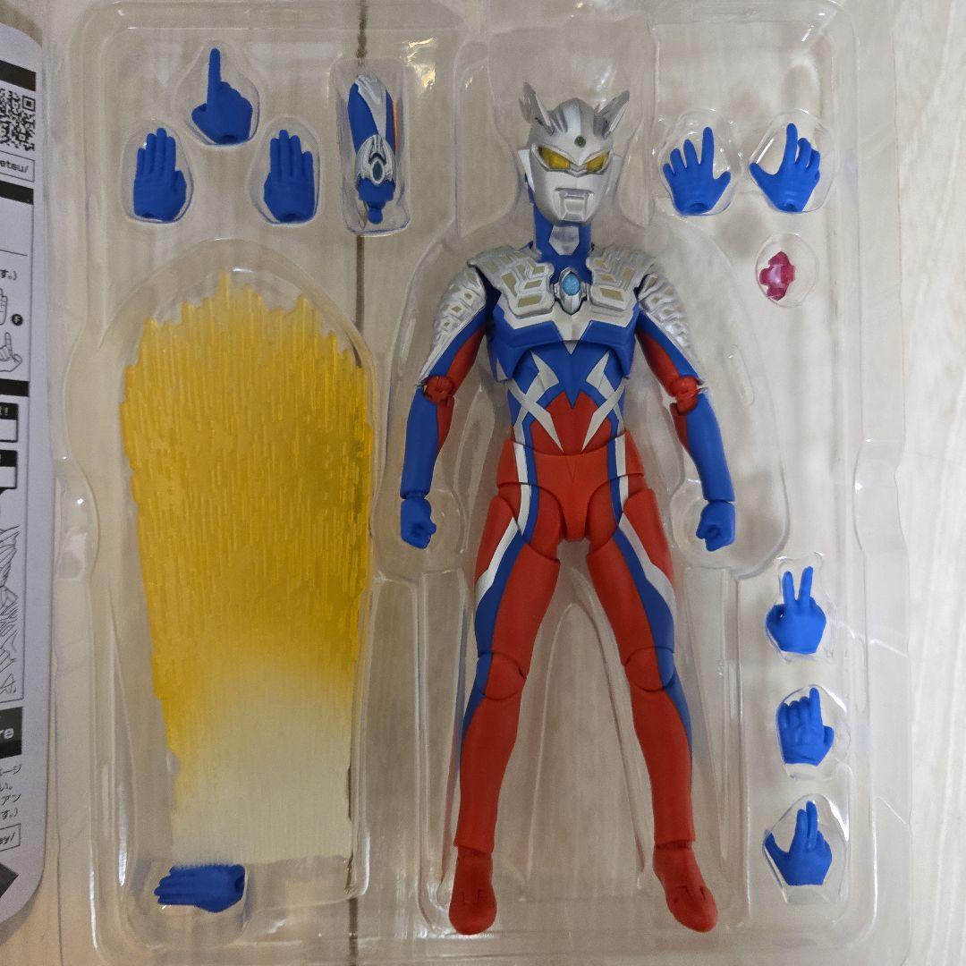 S.H.Figuarts　ウルトラマンゼロ　フィギュアーツ　セット