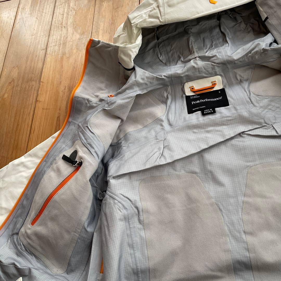 Peak Performance スキーウエア上下 女性用