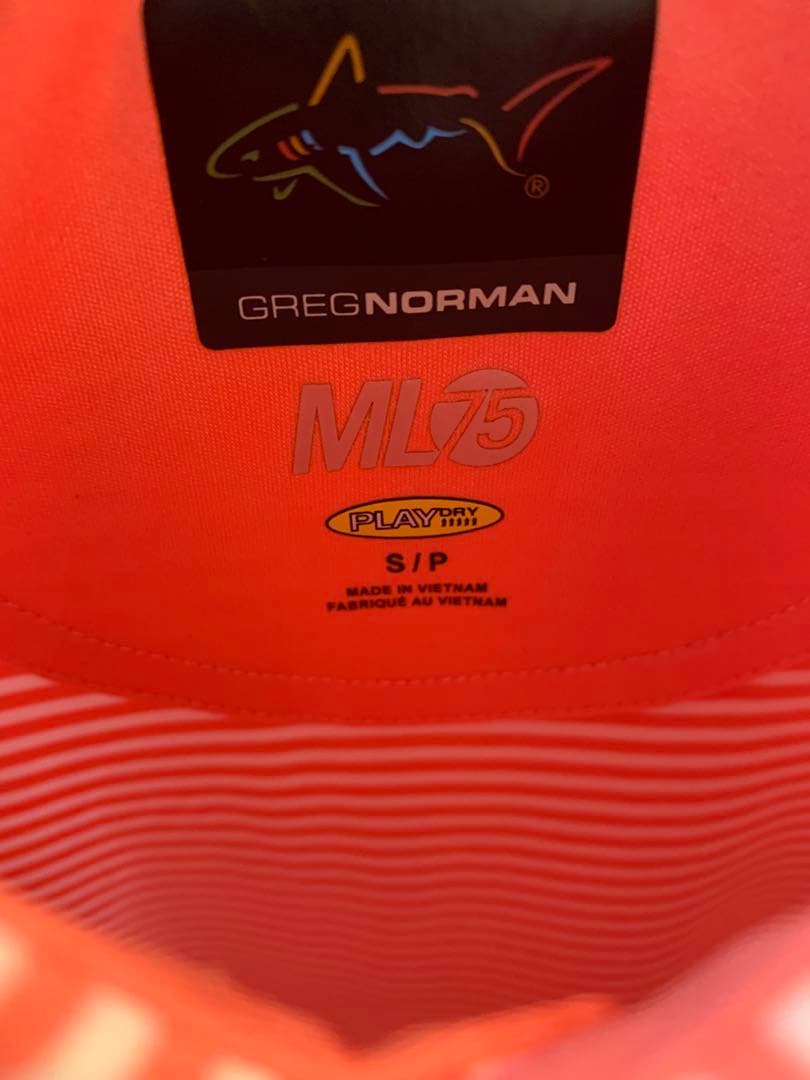 Ko Olina ピンクストライプ ポロシャツ　グレックノーマン