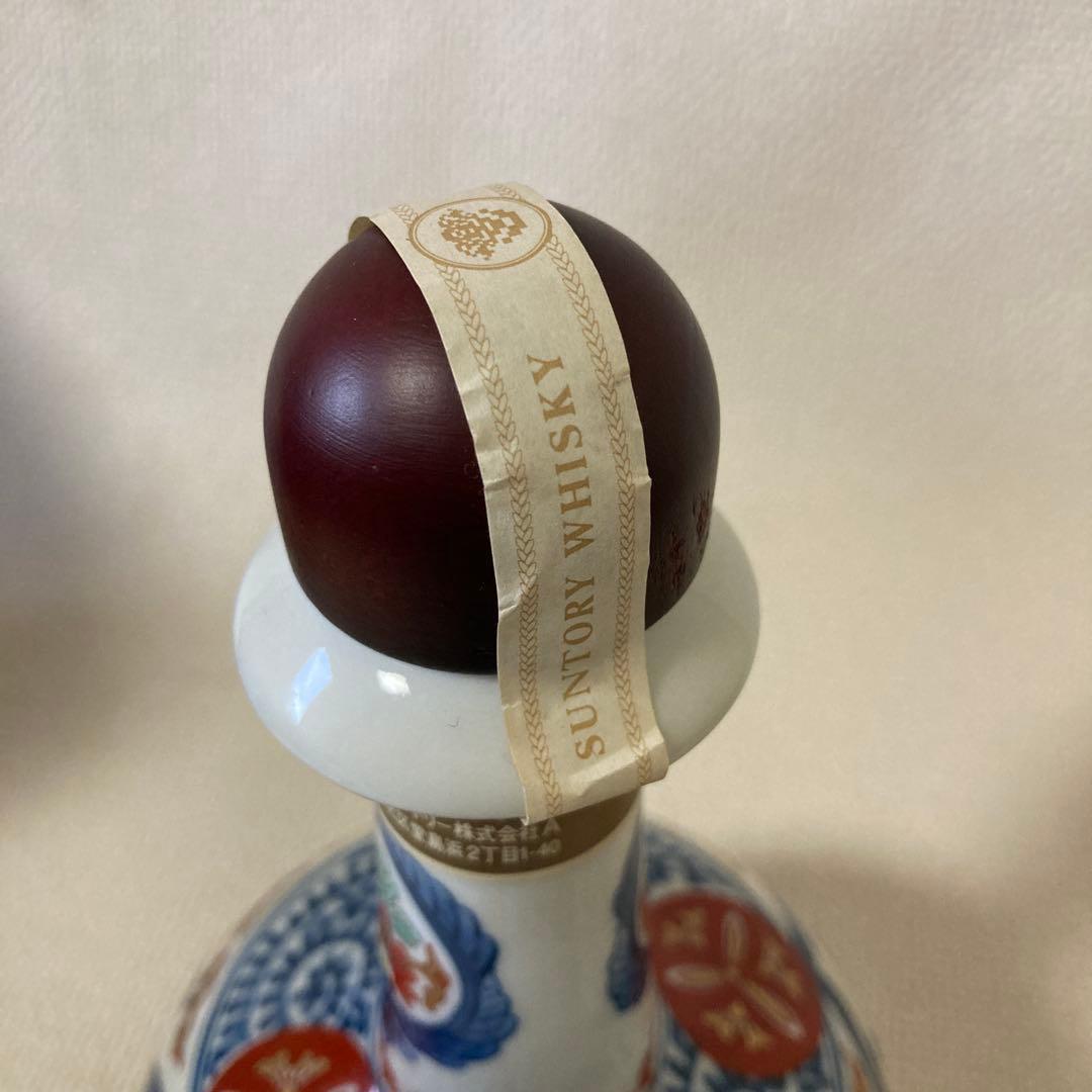 ⑥サントリー 特製ウィスキー 有田焼 染錦福寿文乳首徳利瓶 箱付き　未開封
