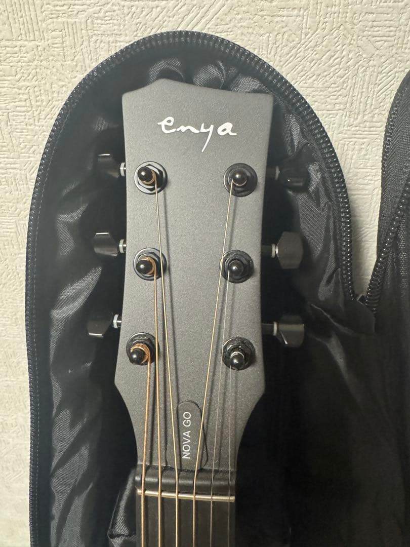 [8/15まで値下げ]enya カーボン製アコースティックギター