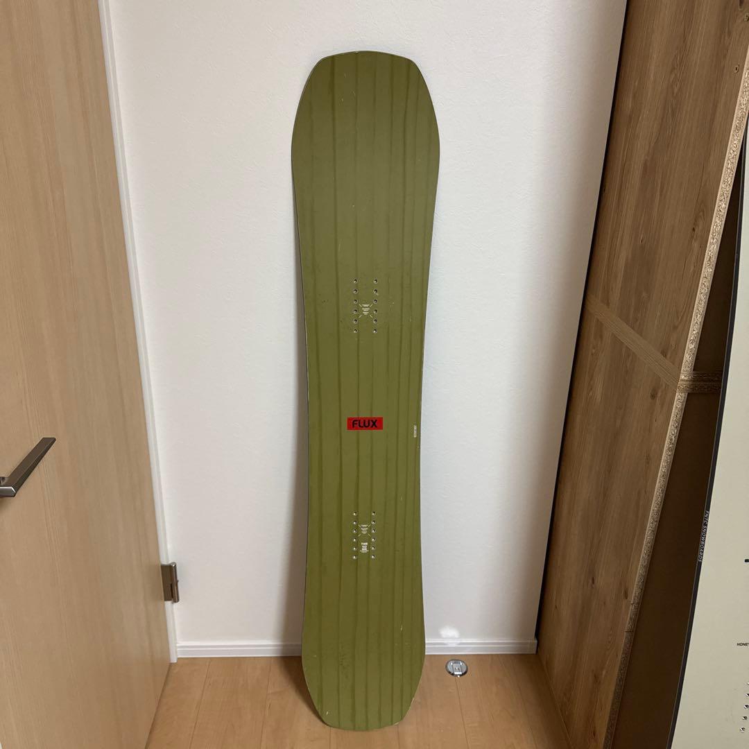 FLUX TWR 142 スノーボード