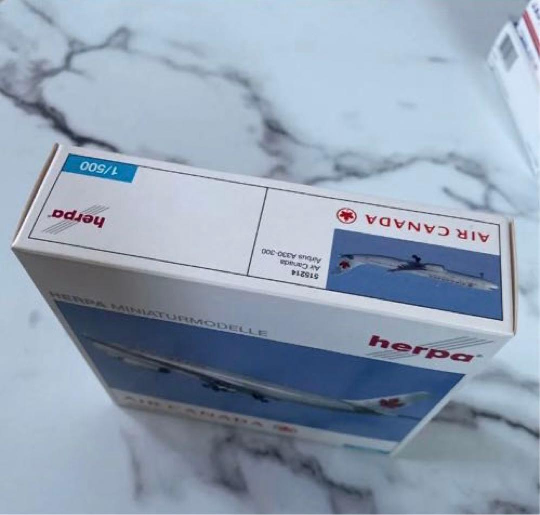 航空機・ヘリコプター herpa Airbus A330-300 Air  1/500