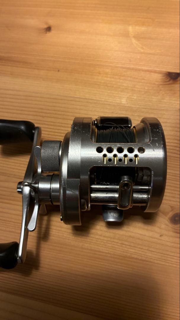 値下げしました‼️03CALCUTTA CONQUEST 200DC