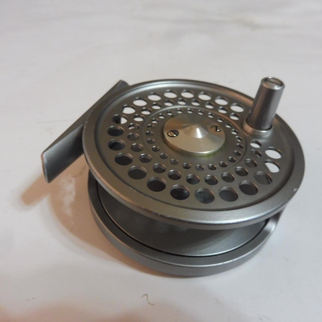 DAIWA アルトモア Allrtmor-s 200フライリール #5/6