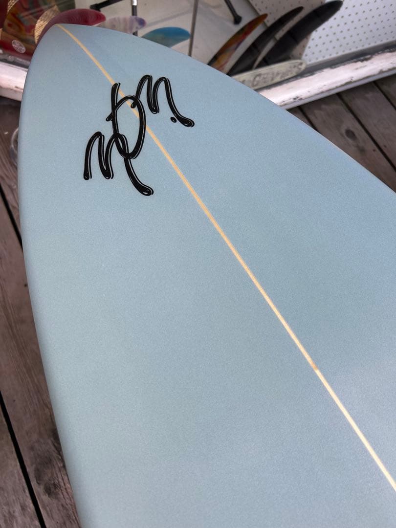 新品303サーフボード 6'1\" 千葉公平シェイプ トライフィン　グレー