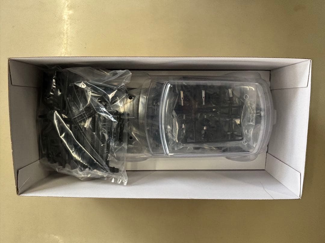 新品・未使用 タミヤ 1/10RC ミニクーパーレーシング (MB-01)