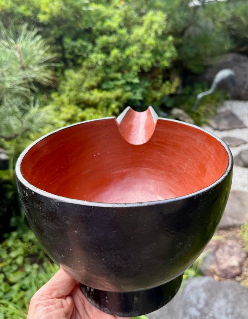 京都　アンティーク　伝統的な漆器ボウル 注ぎ口付き