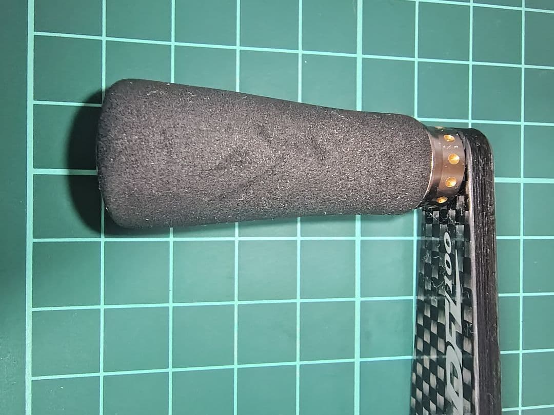 アブ　DFL100　左ナット用