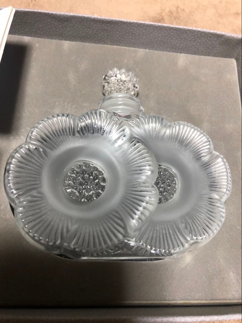 未使用品　Lalique★ラリック★ドゥ フルール　フレグランスボトル（箱汚損）