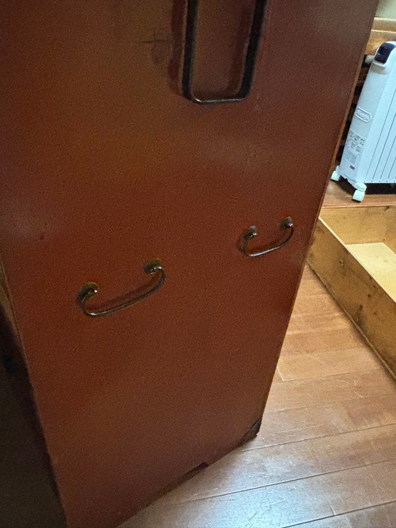 【大幅値引可能】【飛騨家具】和箪笥 かんぬき付き 古家具 アンティーク レトロ