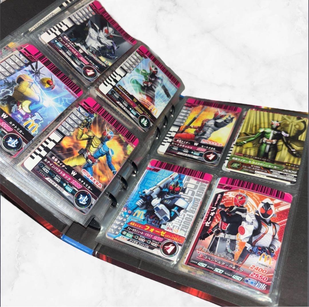 トレーディングカード+バインダー❤ゲームカード　ヒーロー戦隊　仮面ライダー