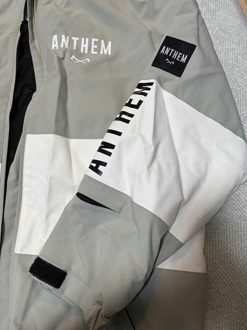 ANTHEM グレー ホワイト アウター