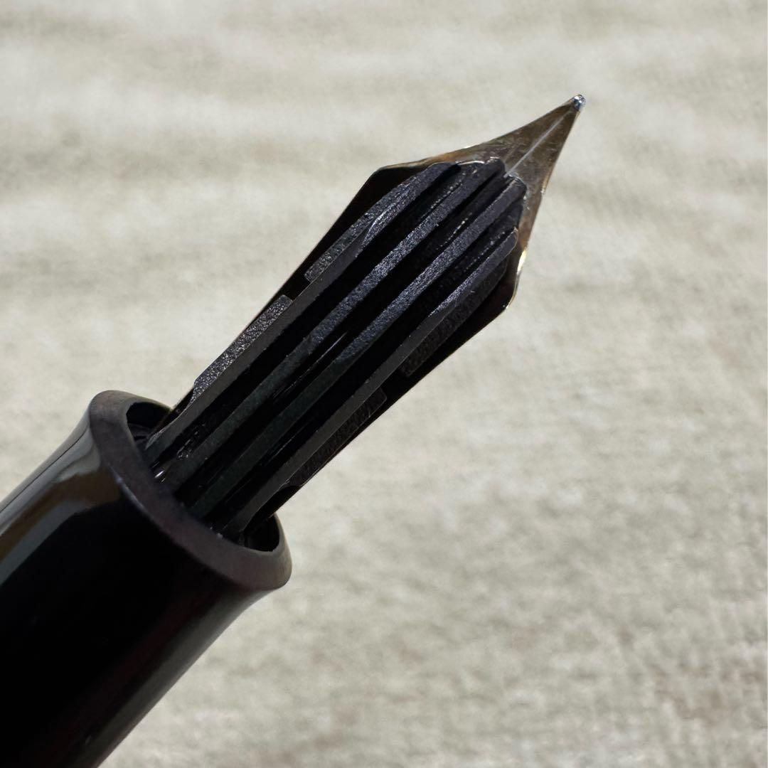 ペリカン万年筆　#400 緑縞　14K -585 EF