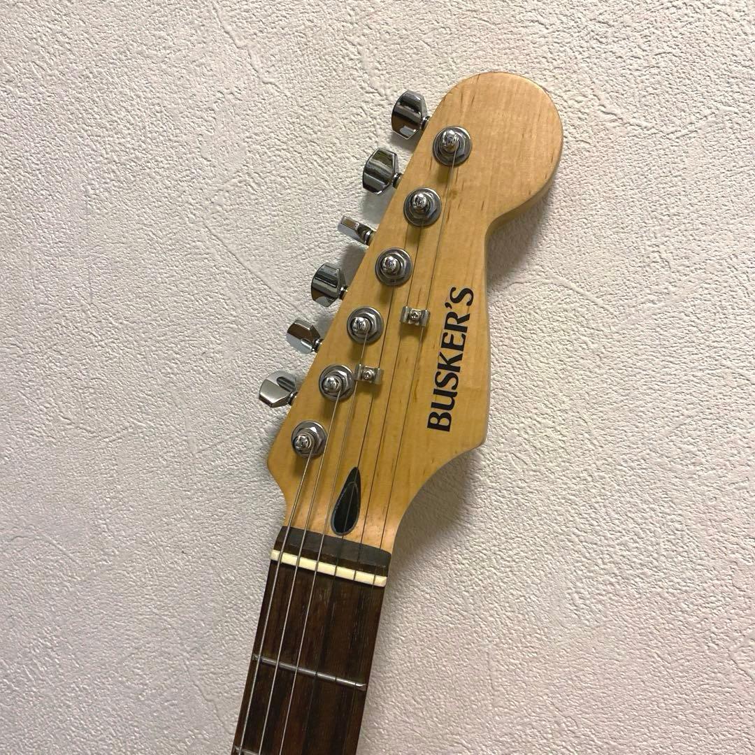 お値下げしました(^^)エレキギター　BUSKERS