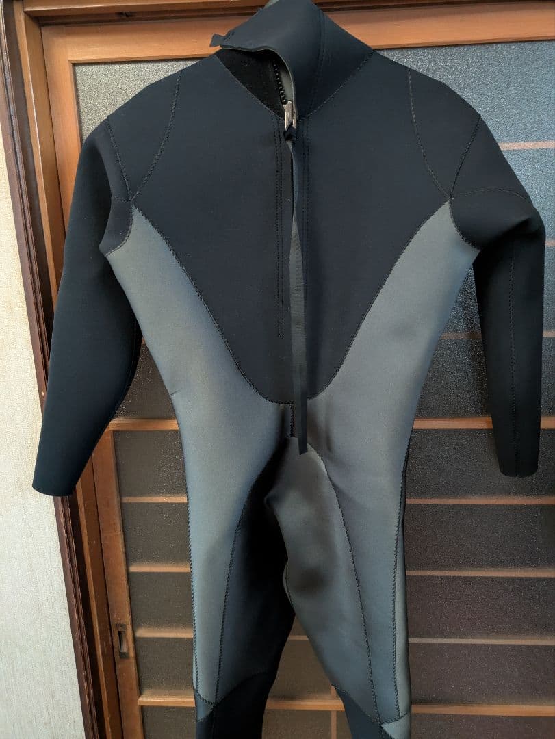 SURVIVE　3ミリフルスーツ