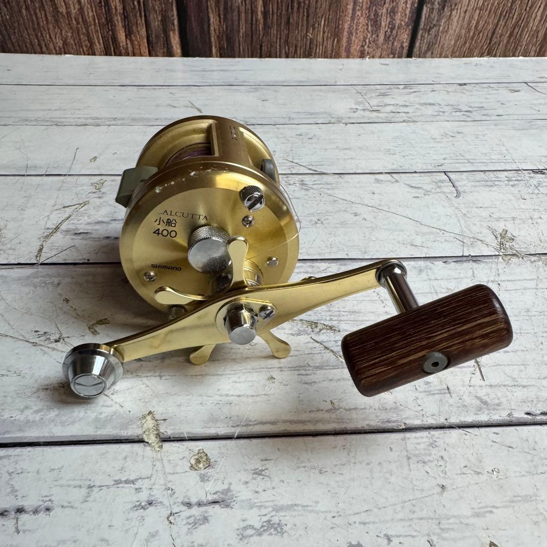 SHIMANO CALCUTTA 小船400 リール カルカッタ シマノ
